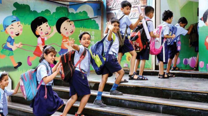 Education : শিক্ষা মন্ত্রকের নতুন নির্দেশিকা- ক্লাস ১ ভর্তির জন্য ন্যূনতম বয়স 6 বছর!!