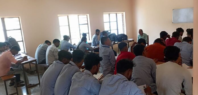 খয়রাসোল সরকারি আইটিআই