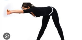 ভুঁড়ি কমাতে ও হাঁটুর ব্যথা সারাতে সমাধান: তির্যক চক্রাসন Beat Belly Fat and Joint Pain | One Simple Yoga Pose is the Solution